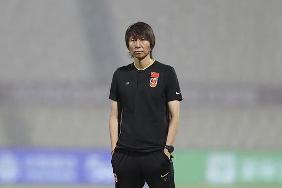 朱丽安·摩尔、小美人鱼加盟2025-04-16 为拼事业解除婚约！