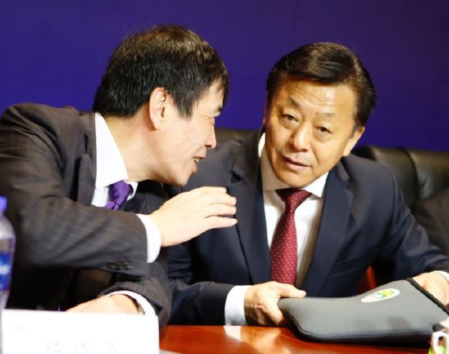《沙丘：预言》曝新预告 重返厄拉科斯2024-10-18 《沙丘：预言》曝剧照 解锁“姐妹会”成员卡司！